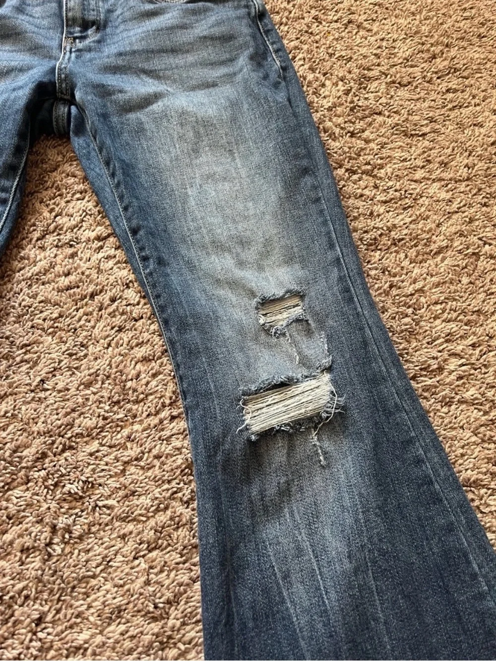 Women's KanCan Dark Wash Distressed Denim Jeans Bootcut Flare Mid Rise Kurvy 26